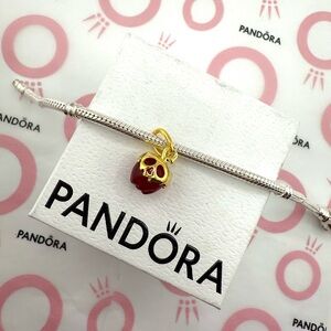 Pandora x Disney Villains Evil Queen Apple Dangle Charm